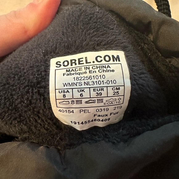 Sorel Kinetic Boots - Picture 8 of 8